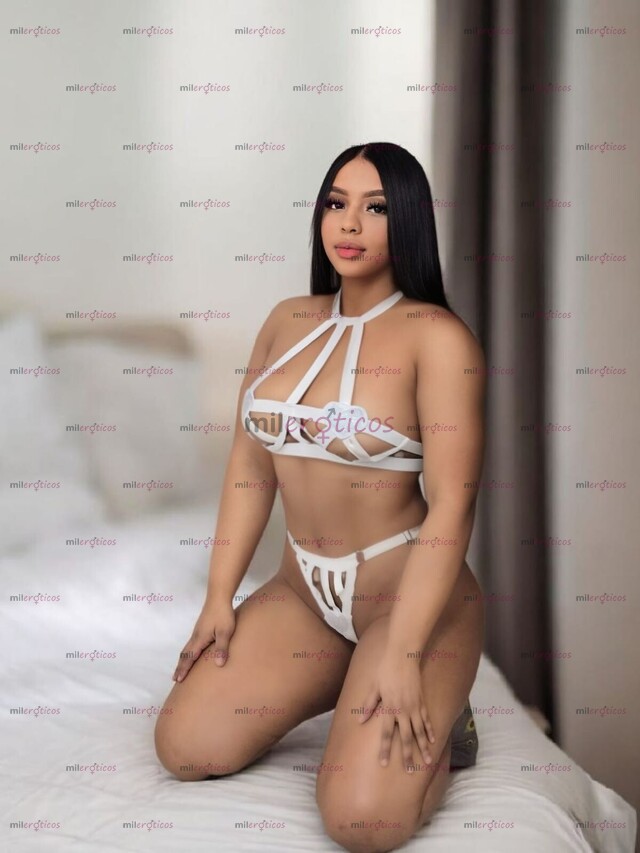 FOTOS DE HERMOSA TETONA DE PIEL BLANCA ALTO VOLTAJE 100% REAL