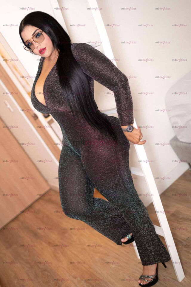 FOTOS DE HOLA MI REY RICA MAMONA DISPUESTA A COMPLACERTE Y PASARLA RICO