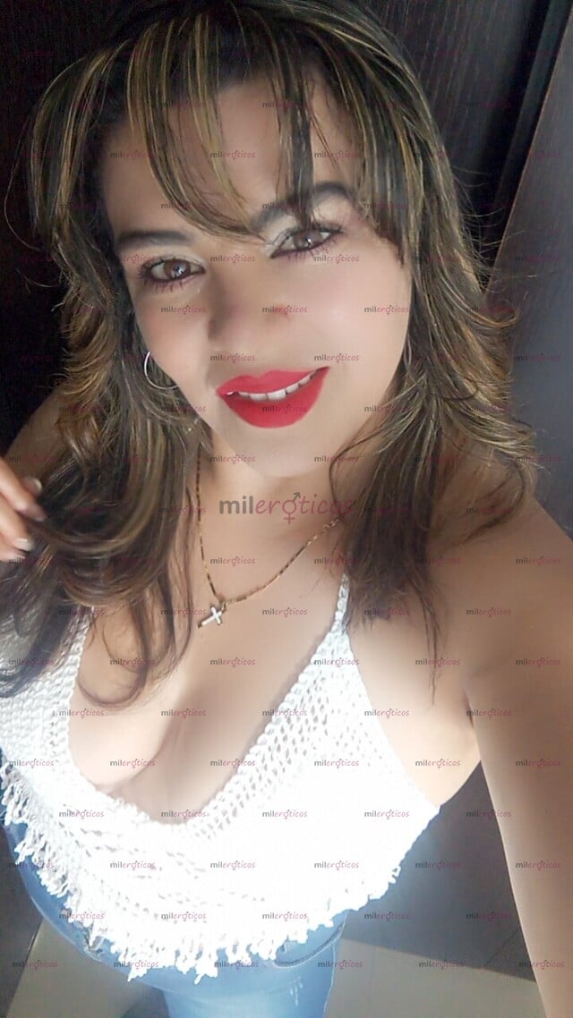 FOTOS DE SEXY ARDIENTE MADURA LATINA AMANTE DEL BUEN SEXO Y LA PASIÓN