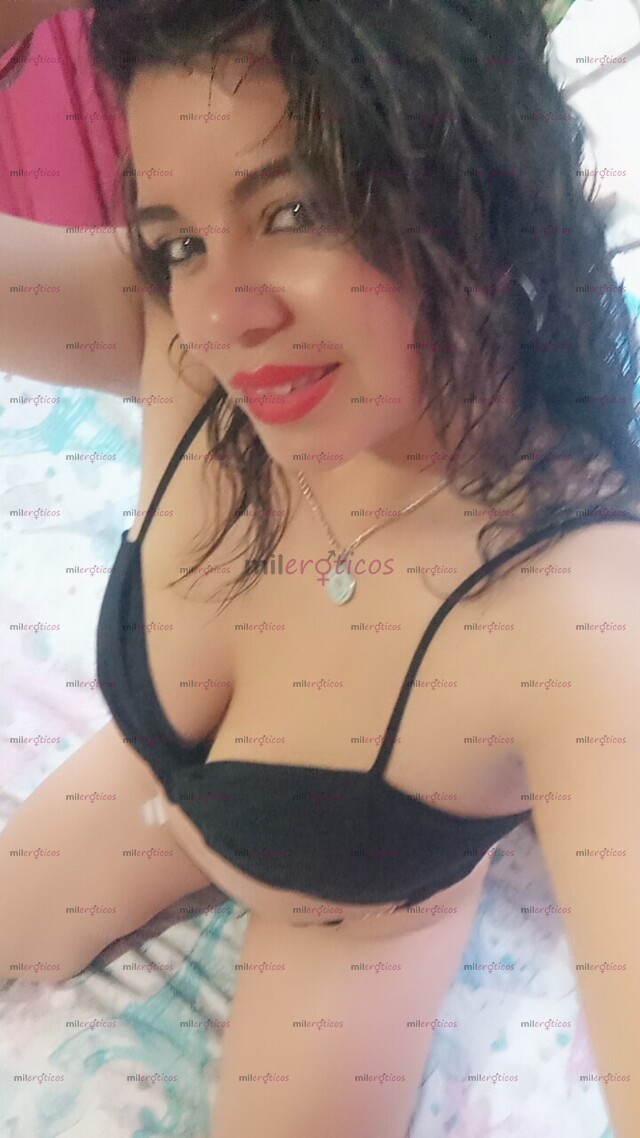 FOTOS DE SEXY ARDIENTE MADURA LATINA AMANTE DEL BUEN SEXO Y LA PASIÓN