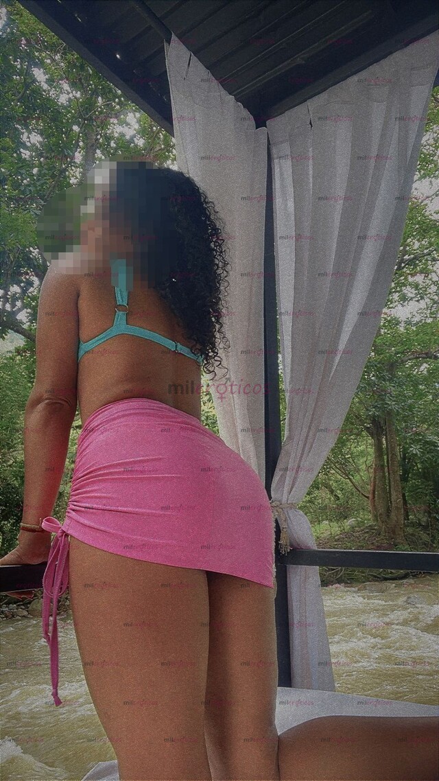 FOTOS DE LINDA MASAJISTA MUY COMPLACIENTE..... RELAJATE AL MAXIMO