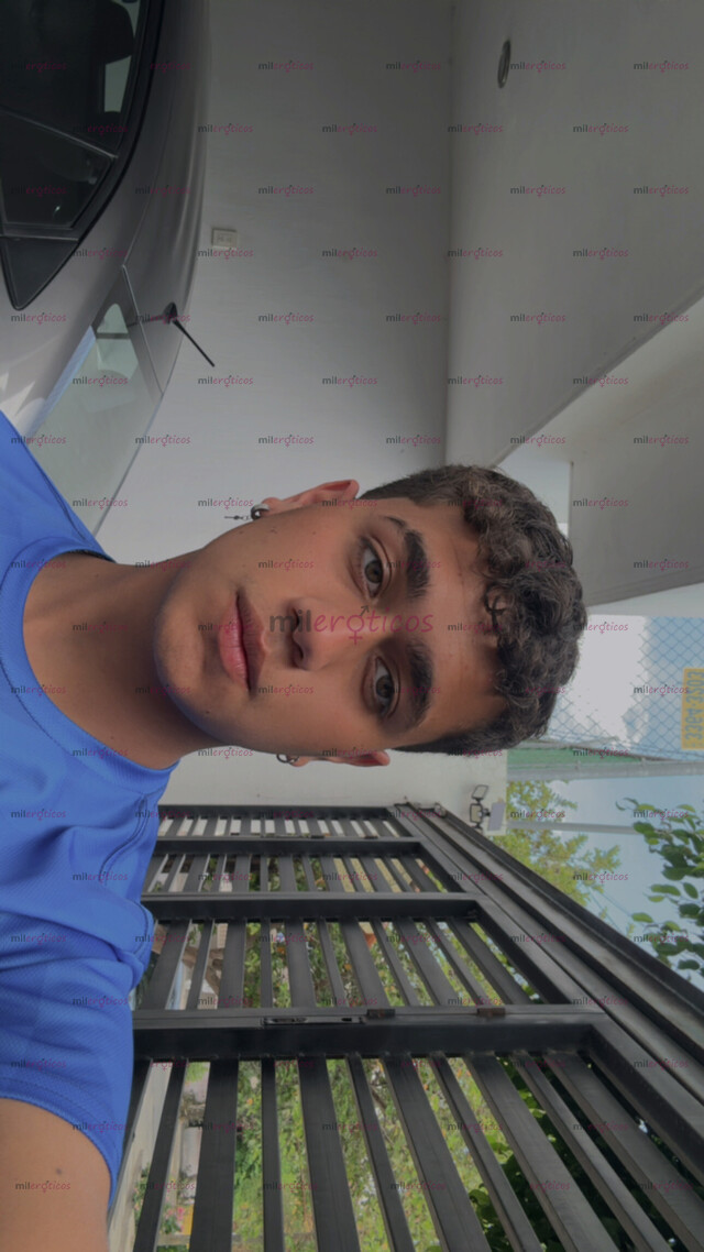 FOTOS DE UNIVERSITARIO CALIENTE, GUAPO, CALIENTE, LINDO