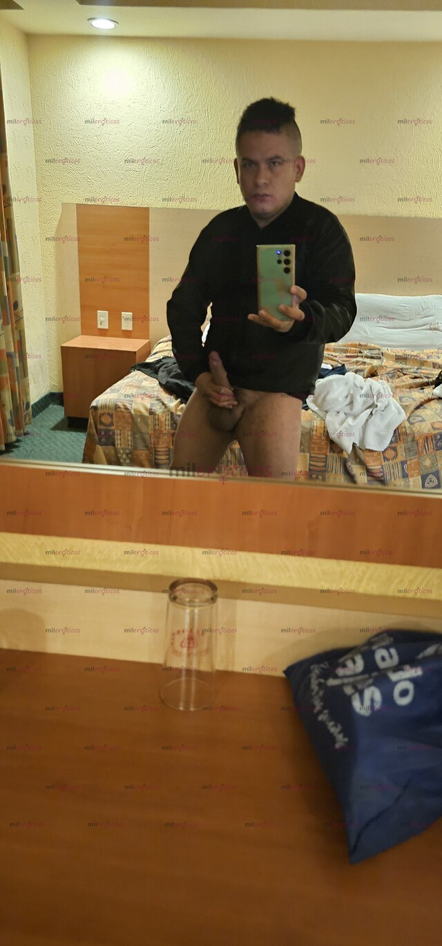 FOTOS DE QUIERES TRIO CON TU ESPOSA ? TENGO 21 CM DE VERGA