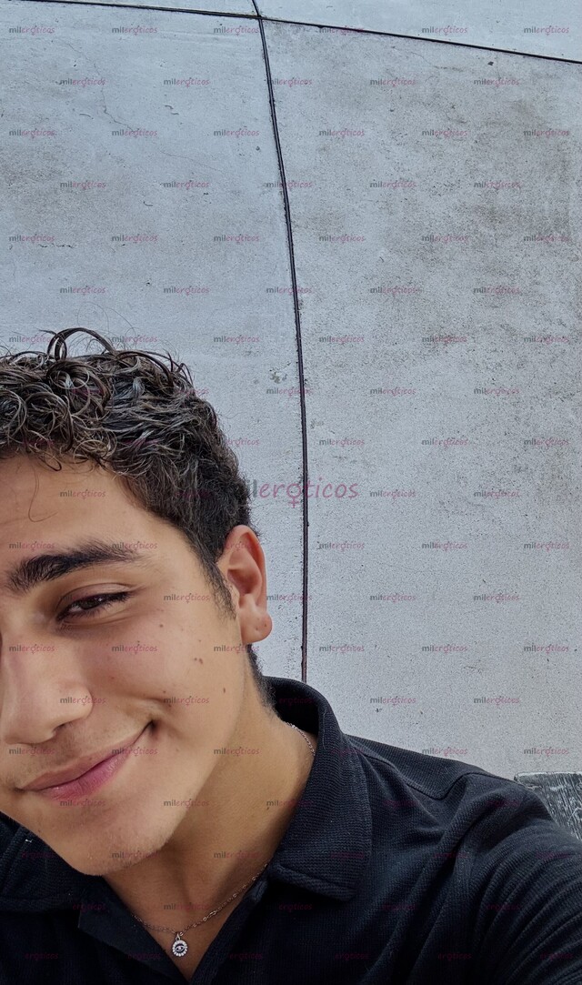 FOTOS DE UNIVERSITARIO CALIENTE, GUAPO, CALIENTE, LINDO