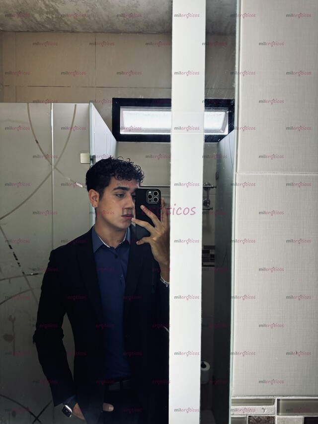 FOTOS DE 19 AÑOS, SIN LÍMITES, MUY CALIENTE CON GANAS DE HACERTE DISFRUTAR