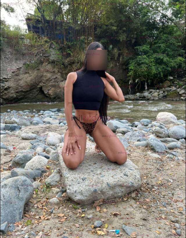 FOTOS DE HERMOSAS CHICAS DISPONIBLES DE 18,19,20,21 AÑOS BIEN PRESENTADAS ELEGANTES