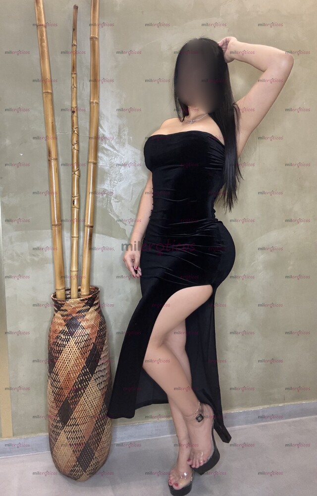 FOTOS DE HERMOSA UNIVERSITARIA DE CUERPO Y ROSTRO ESPECTACULAR 100%REAL