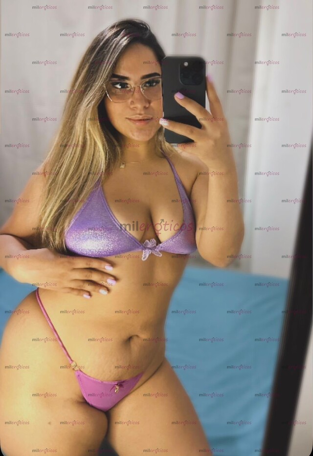 FOTOS DE VIDEOLLAMADA EN $100 RUBIA CULONA Y TETONA ADICTA A LA VERGA SE TOCA PARA TI