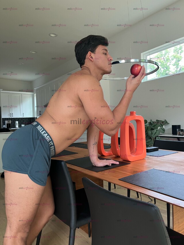 FOTOS DE INTER CON LUGAR. PLACER, DISPONIBILIDAD, EXPERIENCIA Y EDUCACIÓN .