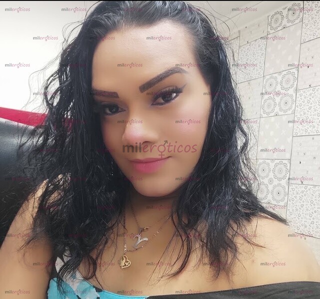 FOTOS DE CHICA TRANS SEXY DISPUESTA DISPONIBLE CALIENTE Y CACHONDA