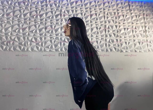 FOTOS DE CHICA QUE NO PUEDE PASAR DESAPERCIBIDA ÚNICOS DÍAS DISPONIBLE EN MTY