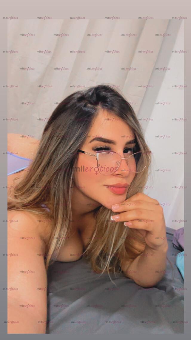FOTOS DE VIDEOLLAMADA EN $100 RUBIA CULONA Y TETONA ADICTA A LA VERGA SE TOCA PARA TI