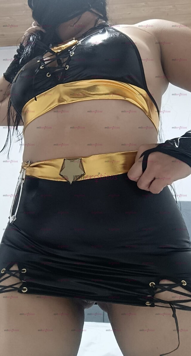 FOTOS DE FLACA RIKA SABROSA LE ENCANTA EL BOMBÓN