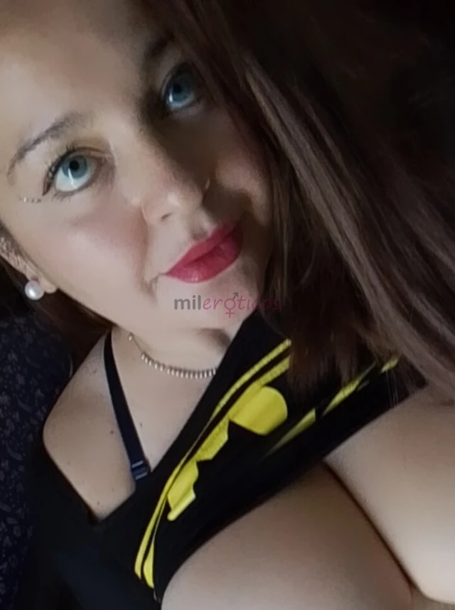 Hola soy una chica chilena bonita foto 100 real estoy en mi departamento independiente santiago centro mi trato este polola sin coros adicionales pene...
