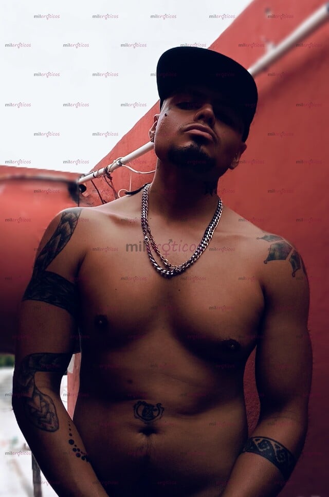 FOTOS DE SIENTE MI PITO PRIETO DE MACHO CHACAL TOTALMENTE A PELO