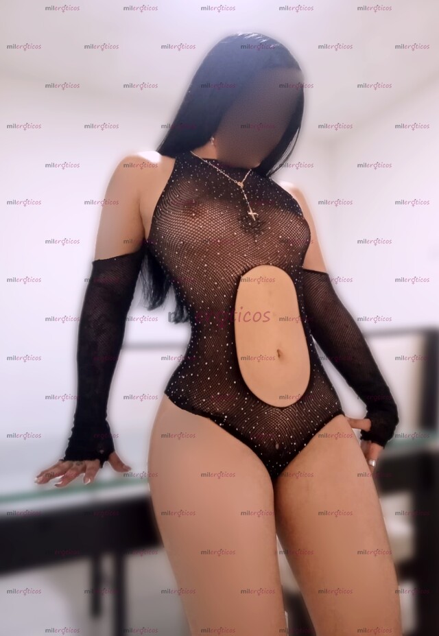 FOTOS DE DANIELA, MODELO DE LUJO, NALGONA, HERMOSA Y ELEGANTE