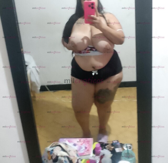 FOTOS DE PROMO DEL DIA 40 EL RATO 60 LA MEDIA Y 100 LA HORA