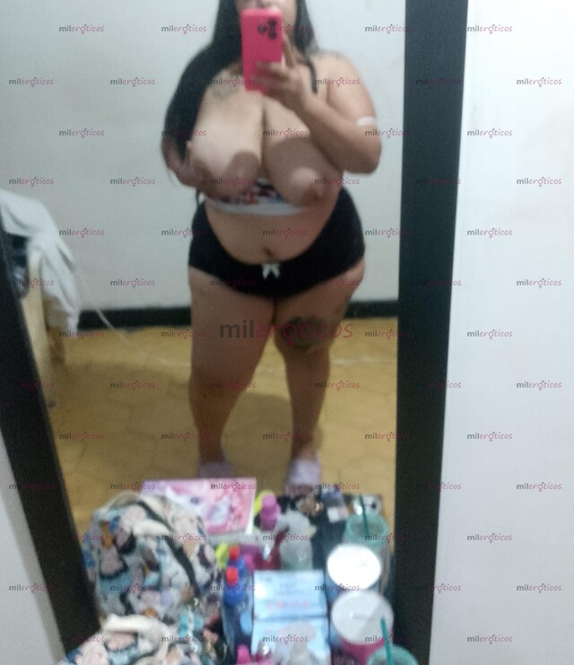 FOTOS DE PROMO DEL DIA 40 EL RATO 60 LA MEDIA Y 100 LA HORA