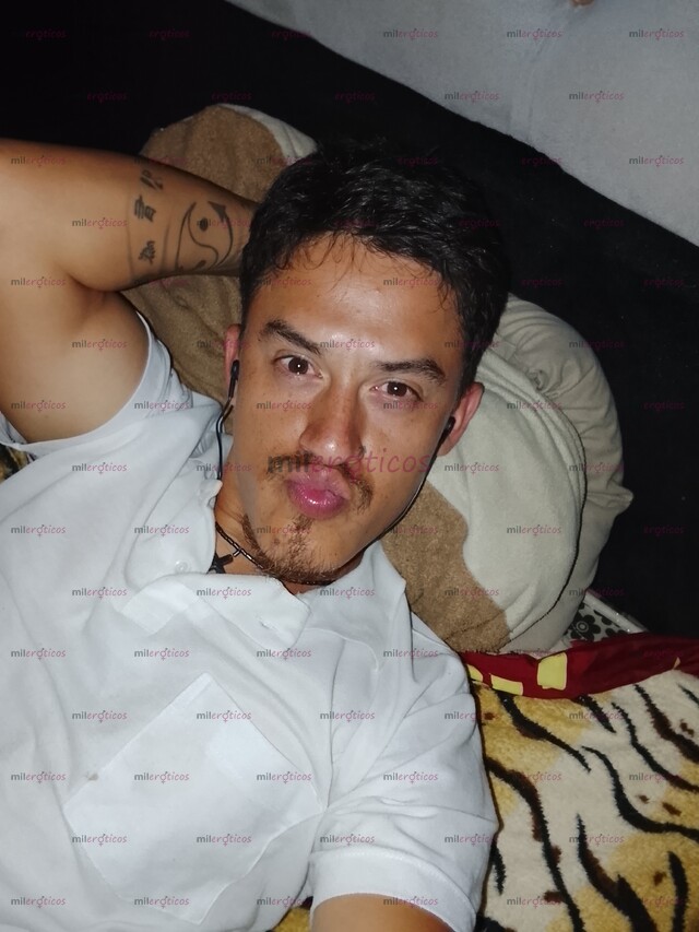 FOTOS DE JOVEN DE 31 AÑOS EN FUSAGASUGA A SU SERVICIO.