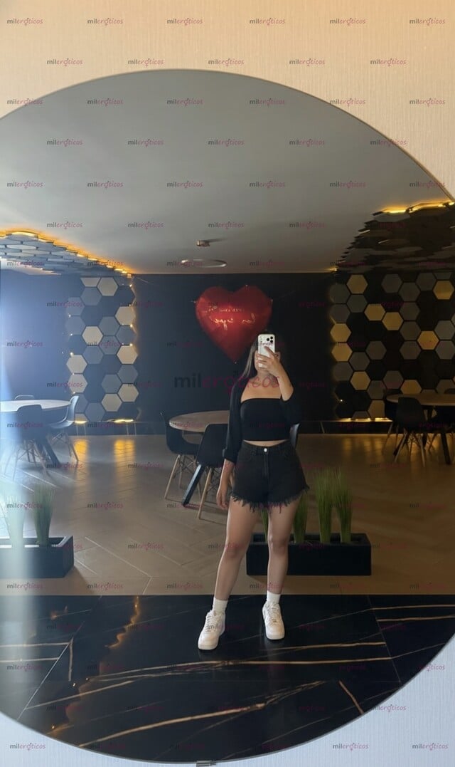 FOTOS DE NAYDEEN NIÑA ASIAN DE TAMAÑO PEQUEÑO PARA PASARLA MUY RICO