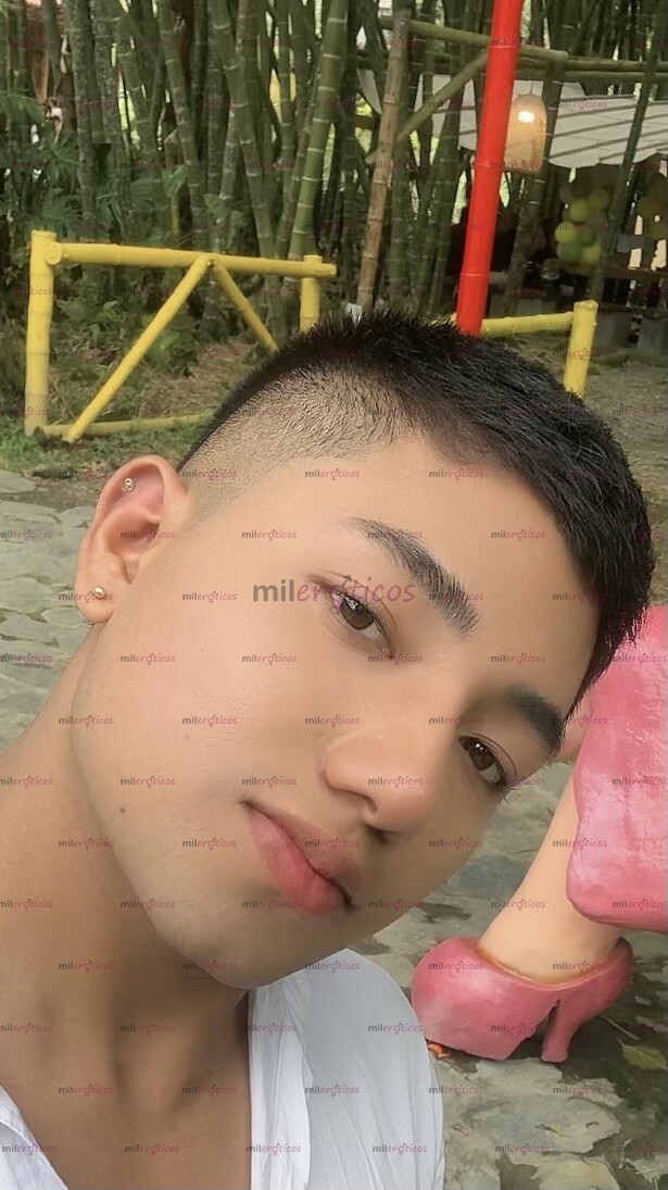 FOTOS DE CHICO JOVEN 18 EN MEDELLÍN VERSATIL PASIVO