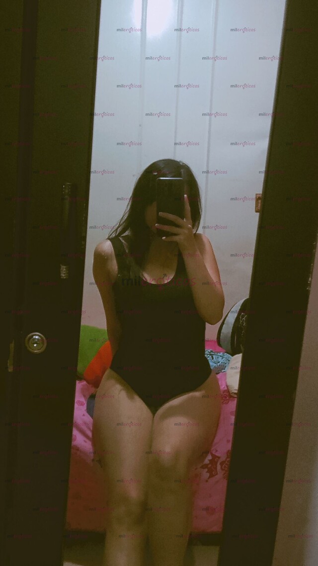 FOTOS DE HOLA SOY CRISTAL HERMOSA Y DULCE DISPONIBLE PARA COMPLACERTE