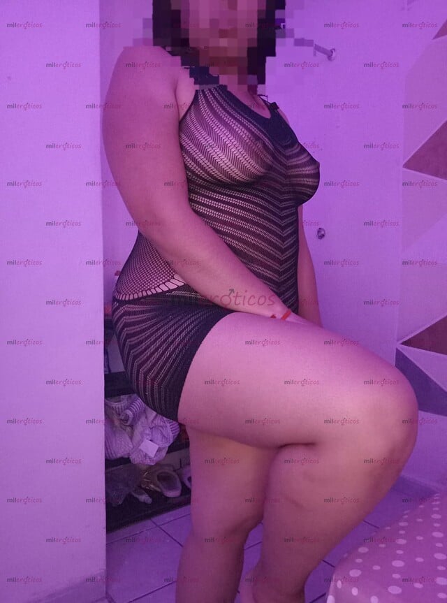 FOTOS DE $700, $700 MOJADITA Y LISTA PARA QUE ME LA METAS