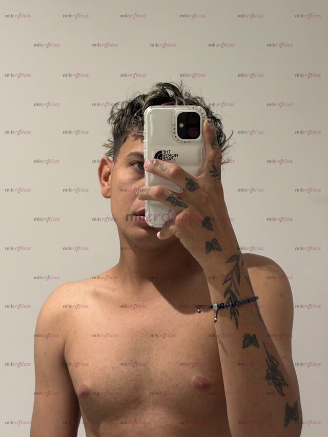 FOTOS DE FLACO VERGON 100% SERIO. PARA TUS TUS ÓRDENES VENEZOLANO