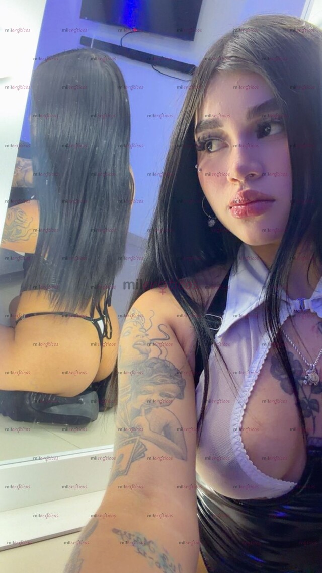 FOTOS DE ALISSON FIGURA ESBELTA, CABELLO NEGRO Y UNA MIRADA ENCANTADORA