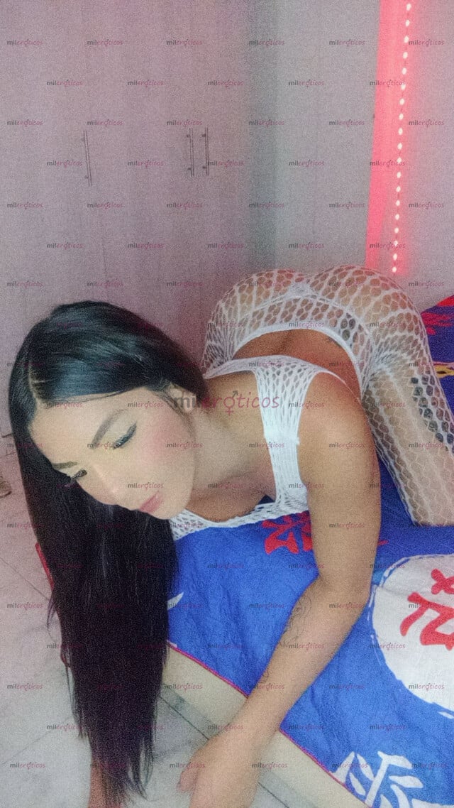 FOTOS DE CALEÑA VERGONA MUY CALIENTE DISPUESTA A ROMPERTE ESE CULO BIEN RICO