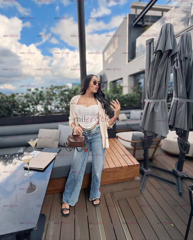 FOTOS DE $200 VIP SEXY CHICA AQUI PARA TI SIN NADA QUE HABLAR