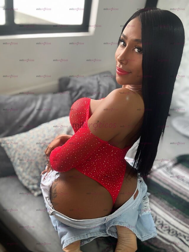 FOTOS DE ATRIBUTOS SUPER FEMENINOS CULONA PIERNONA TETONA SÚPER DELICADA VERSÁTIL