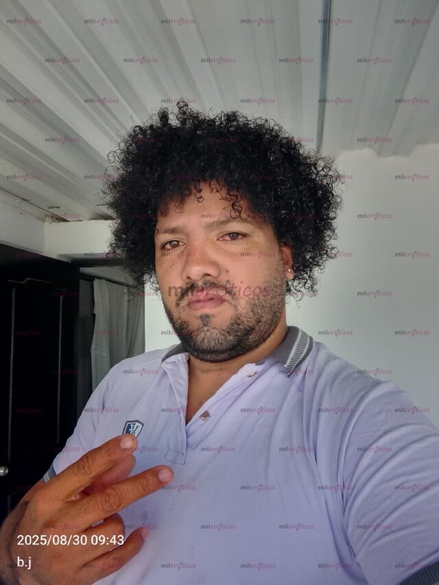 FOTOS DE SOY UN HOMBRE DE 38 AÑOS, EDUCADO Y CON GRAN SENTIDO DEL HUMOR. ME APASIONA LA B