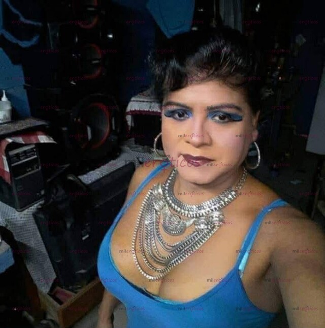 FOTOS DE SANDRITA LA CACHONDITA LISTA PARA EXPRIMIRTE PAPI