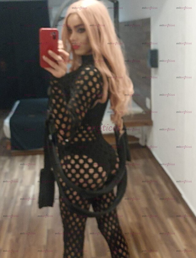 FOTOS DE DISPONIBLE CHICA TRANSEXUAL HERMOSA Y CUENTO CON LUGAR