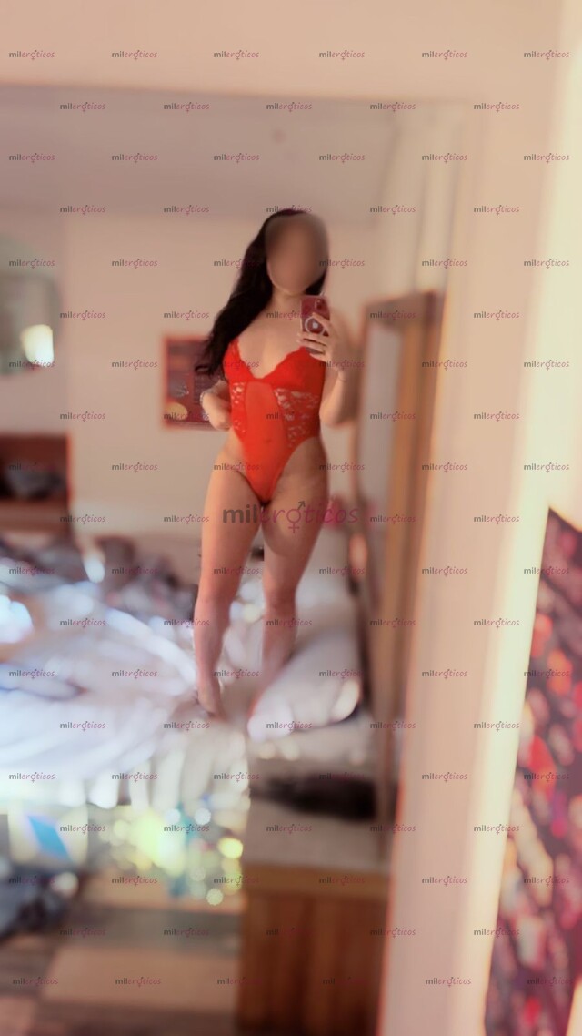 FOTOS DE SOY UNA PUTITA RICA Y CALIENTE ME ENCANTA COJER Y TODO LO DISFRUTO