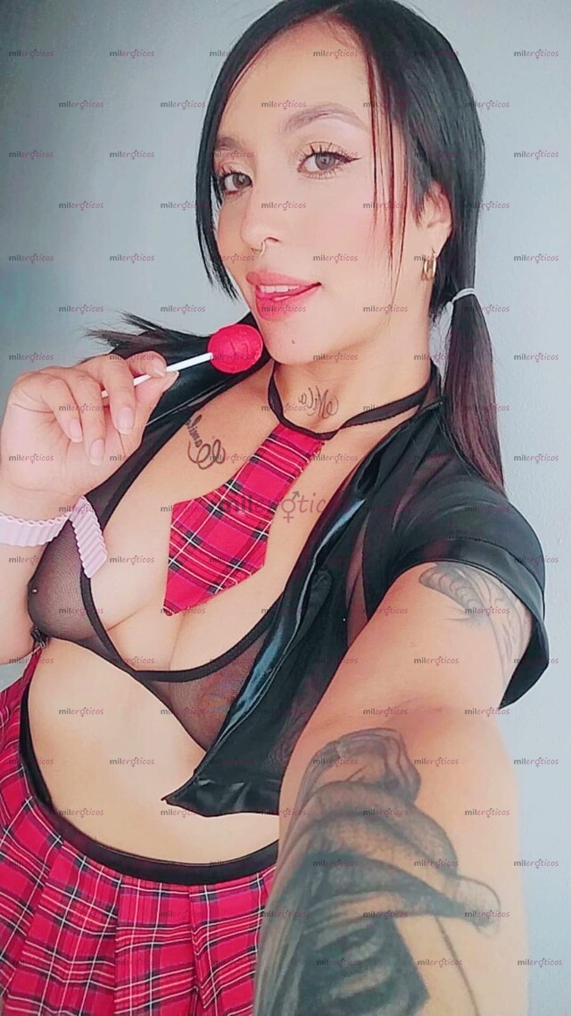 FOTOS DE CANSADO DE LA RUTINA Y EL ESTRÉS DEJA TODO EN MIS MANOS MASAJISTA PROFESIONAL