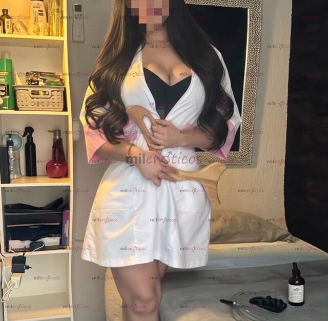 FOTOS DE VALERY...CERTIFIED MASSAGE THERAPIST IN THE ART OF MASSAGE