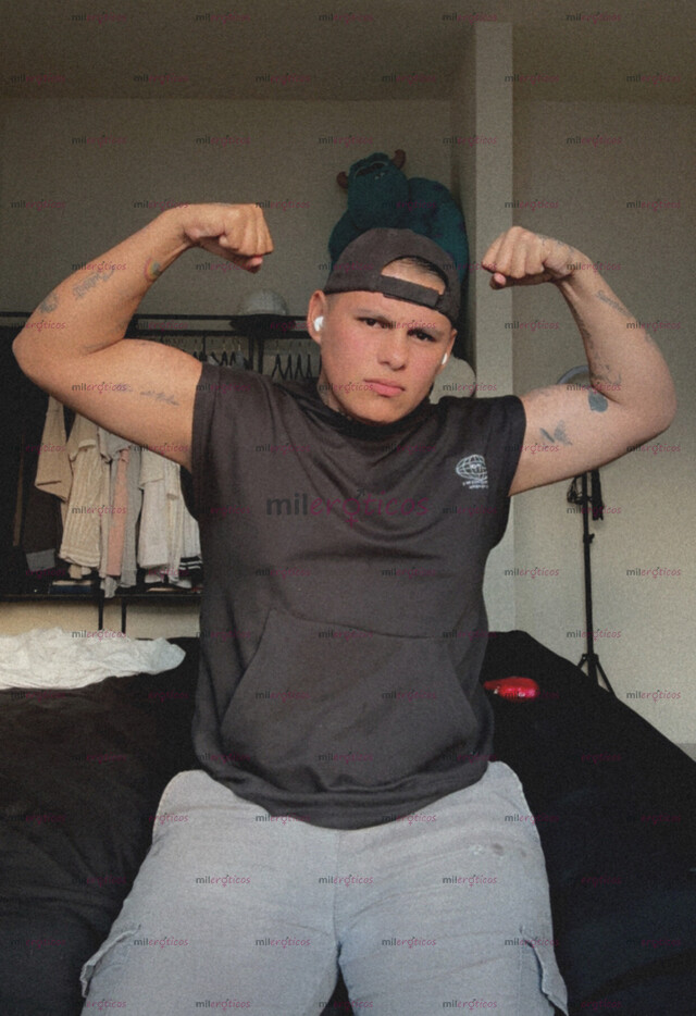 FOTOS DE 21 CENTÍMETROS DE VERGA GRUESA Y LECHOSA