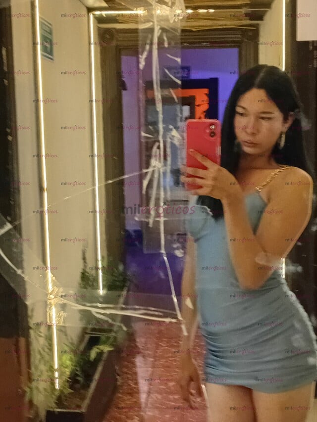 FOTOS DE TU MUÑEQUITA HOT DE 20 AÑOS PELINEGRA Y ESVELTA ,DIVIRTAMONOS UN RATO PAPII