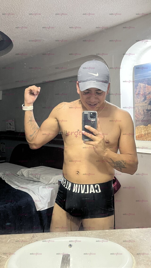 FOTOS DE CHICO INTER DE GYM CON BUENA VERGA PARA DARTE LECHE PUTITA!