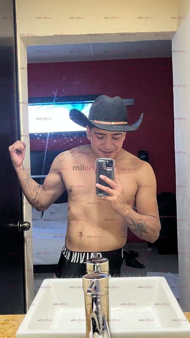 FOTOS DE CHICO INTER DE GYM CON BUENA VERGA PARA DARTE LECHE PUTITA!