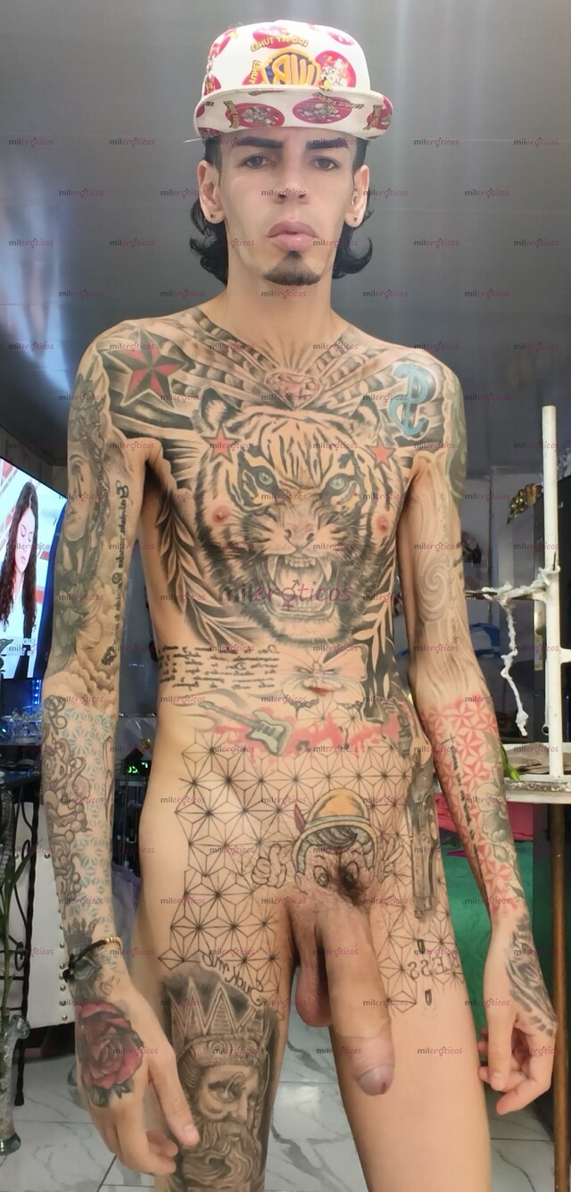 FOTOS DE FLACO ACTIVO TATUADO BLANCO VERGON MORBOSO