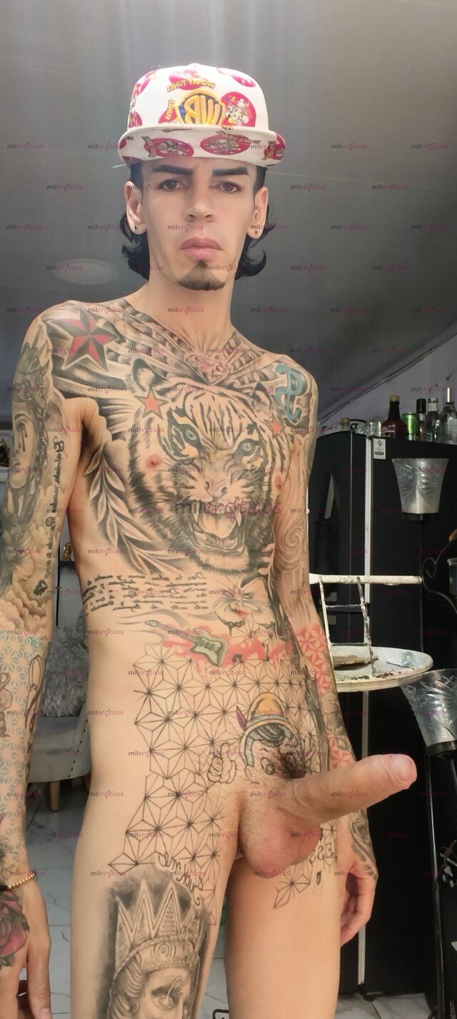 FOTOS DE FLACO ACTIVO TATUADO BLANCO VERGON MORBOSO