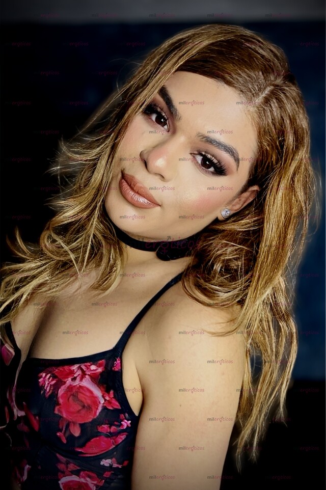 FOTOS DE JOSELYN LA MÁS BELLA EL MEJOR TRATO LO TENDRÁS CONMIGO SOY FUEGO Y PASION
