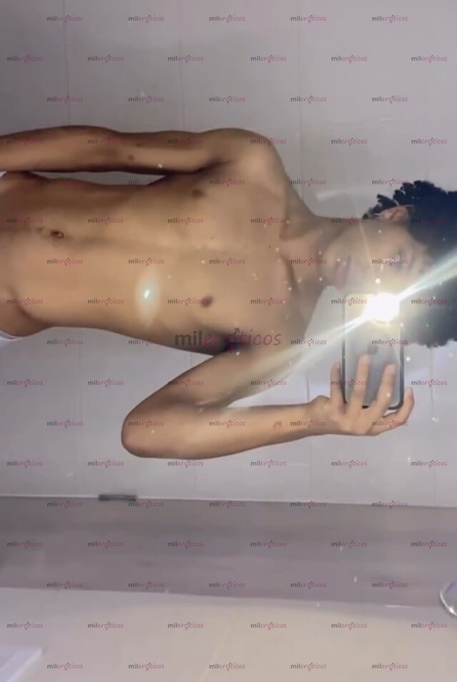 FOTOS DE NICK 18 AÑOS,MARCADO, MUY CALIENTE NUEVO AQUI