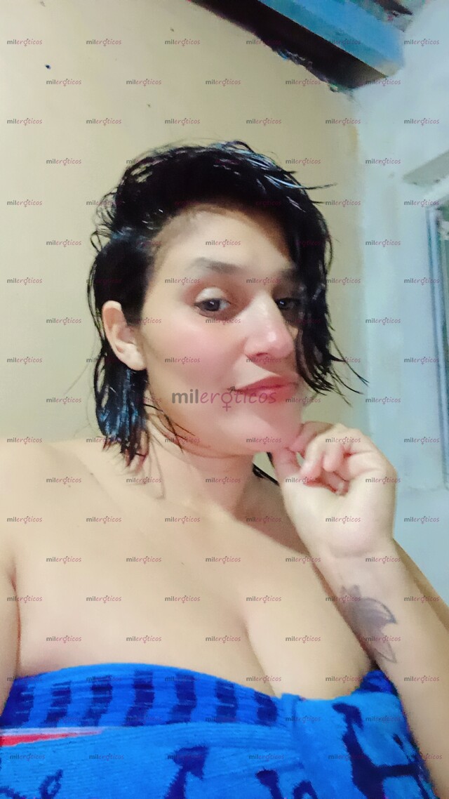 FOTOS DE HOLA SOY KARINA CHAPARRITA SIMPÁTICA CABELLO CORTO NEGRO