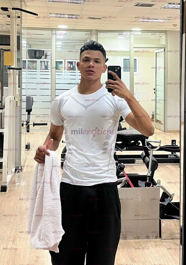 FOTOS DE CHICO APUESTO ATLÉTICO SIN LÍMITES EN TU CIUDAD