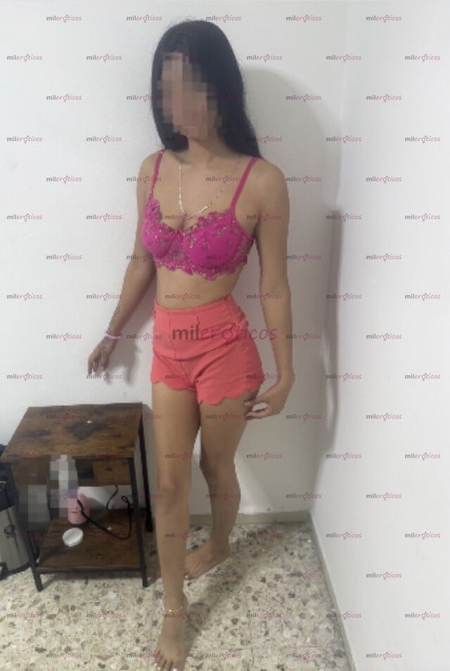 FOTOS DE BELLA VALENTINA CHAVITA ENTREGADA Y DEDICADA DE 18 AÑITOS