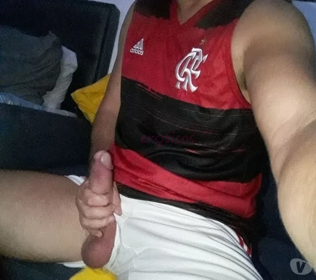 Sou novato na cidade sou moreno claro super dotado e muito simpatico so atendo mulheres e casal discreto nao atendo homnes vc marido que tem a fantasi...